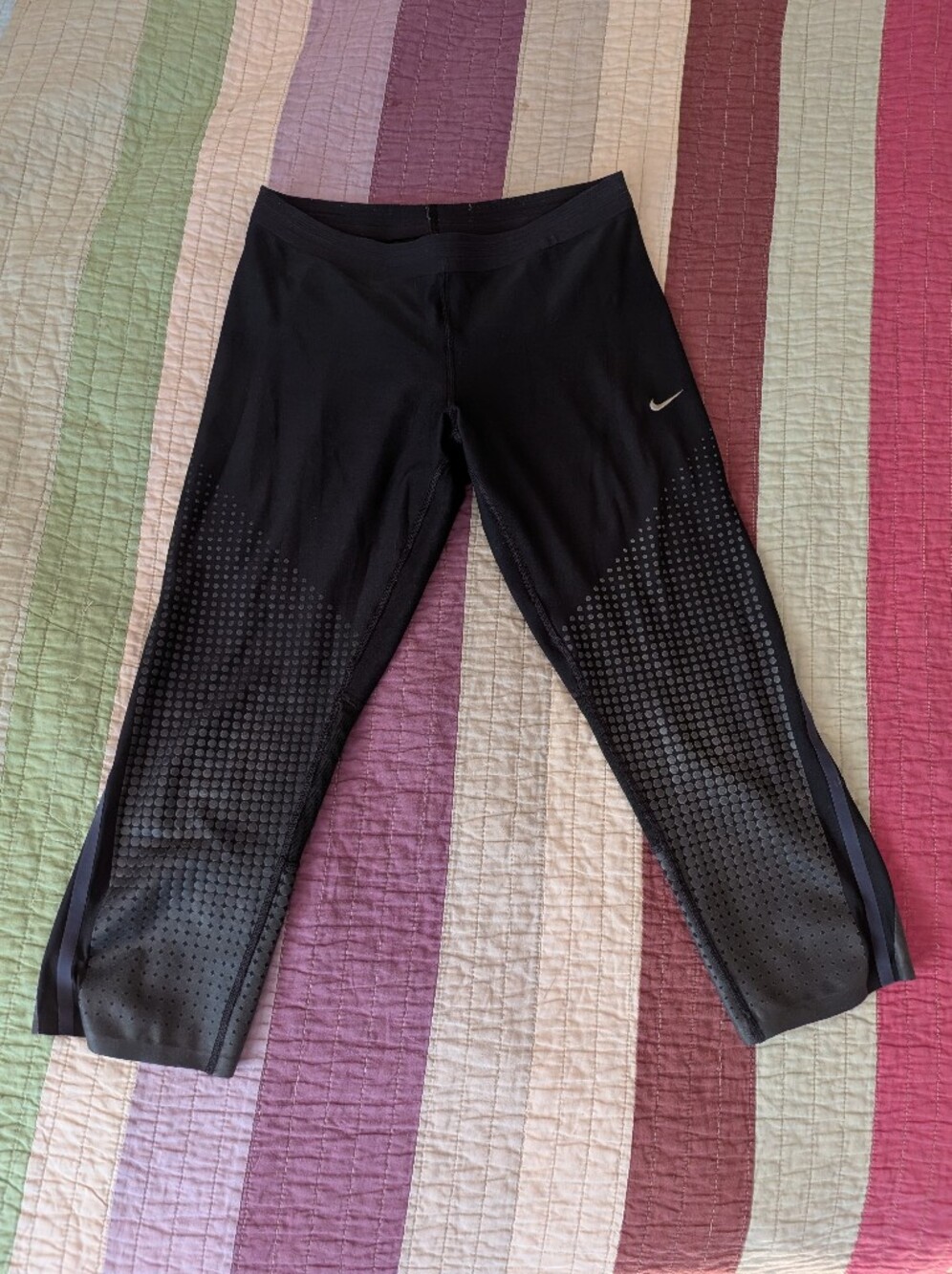 Nike Black Women's Performance Leggings with Grip Dot Detail, Large Back Pocket